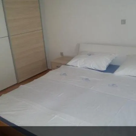 Sunny Franic Apartment Podstrana